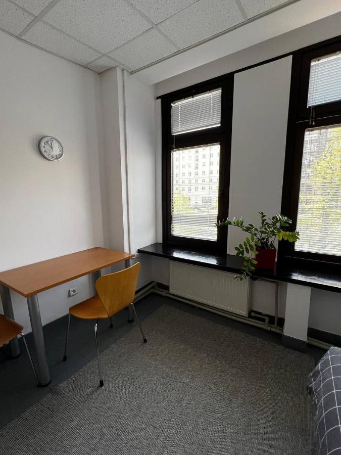 Aleja "Solidarnosci" Varsovia Exterior foto